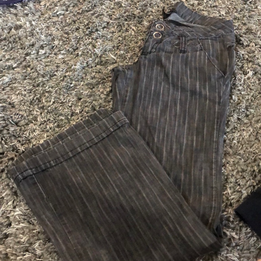 Women’s dress pants